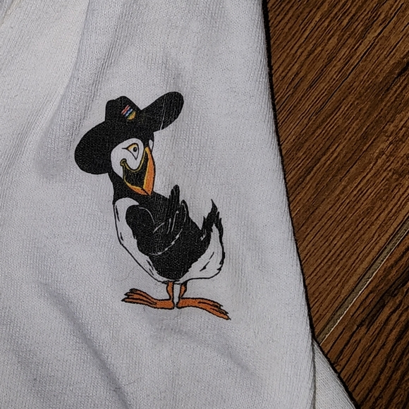 Newfie in a Calgary Hat T-Shirt - Picture 2 of 3